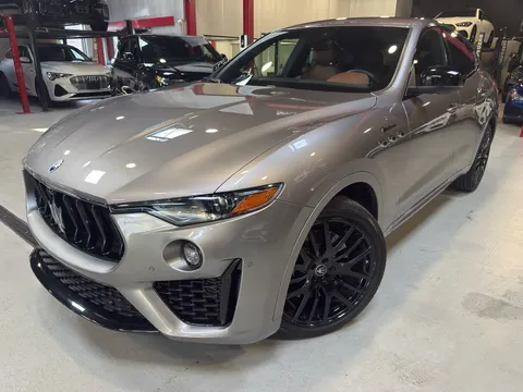 2022 Maserati Levante