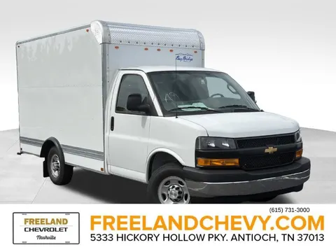 2026 Chevrolet Express Commercial Cutaway