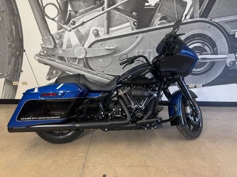 2022 Harley-Davidson® Road Glide Special