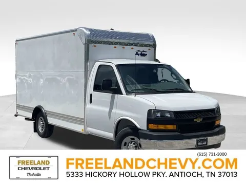 2026 Chevrolet Express Commercial Cutaway