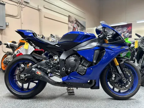 2018 Yamaha R1