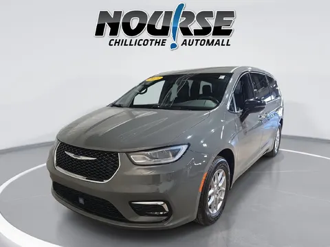 2025 Chrysler Pacifica