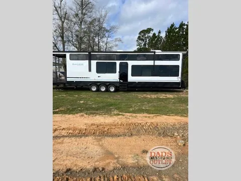 2025 Forest River RV Salem Grand Villa 42VERANDA