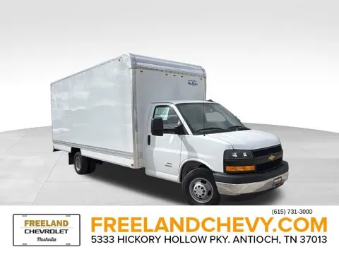 2026 Chevrolet Express Commercial Cutaway
