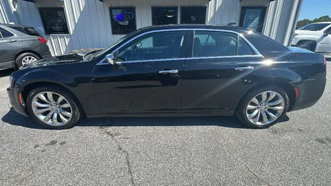 2020 Chrysler 300