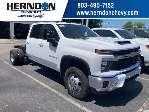 2026 Chevrolet Silverado 3500HD CC