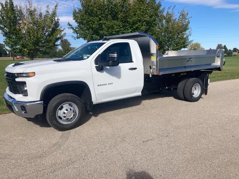 2026 Chevrolet Silverado 3500HD CC