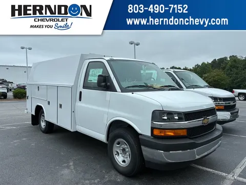 2026 Chevrolet Express Commercial Cutaway
