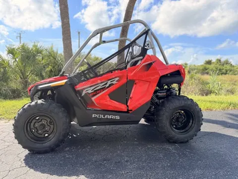 Polaris 2027 RZR 200 EFI