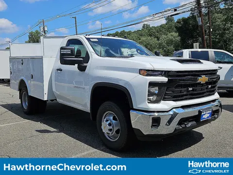 2024 Chevrolet Silverado 3500HD CC