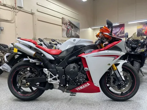 2009 Yamaha R1