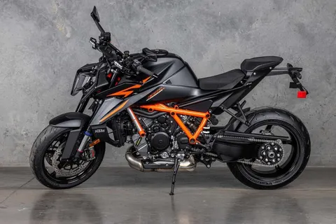 2026 KTM 1390 SUPER DUKE R EVO