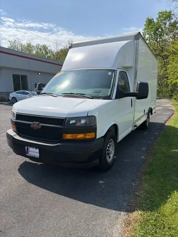 2022 Chevrolet Express Commercial Cutaway