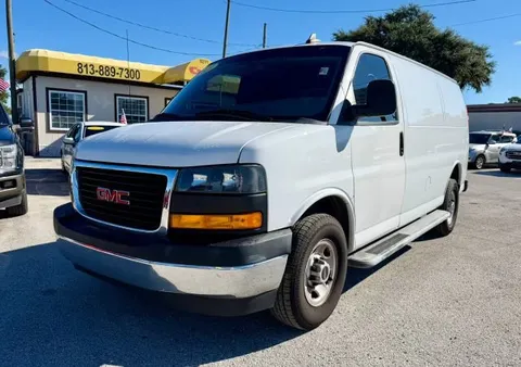 2021 GMC Savana Cargo Van
