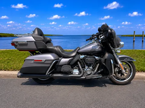 2017 Harley-Davidson Ultra Limited Low