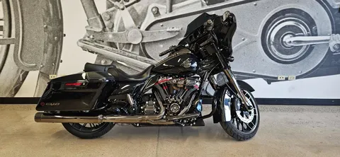2022 Harley-Davidson® CVO Street Glide
