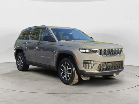 2027 Jeep Grand Cherokee