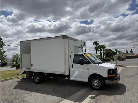 2015 Chevrolet Express Commercial Cutaway