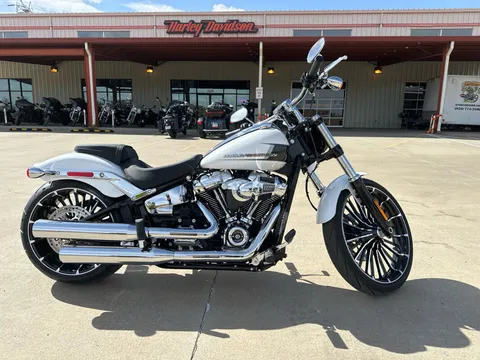 2024 Harley-Davidson® Breakout 117