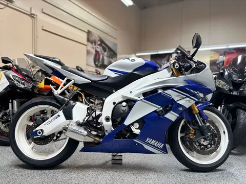 2014 Yamaha R6