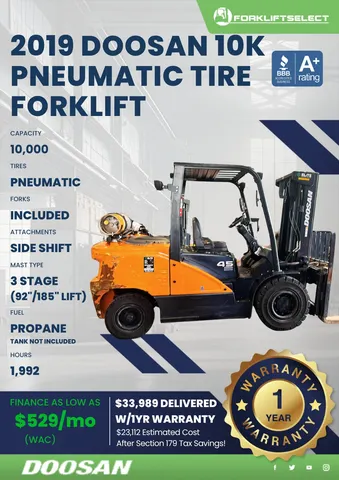 2019 Doosan 10K Pneumatic Tire Forklift