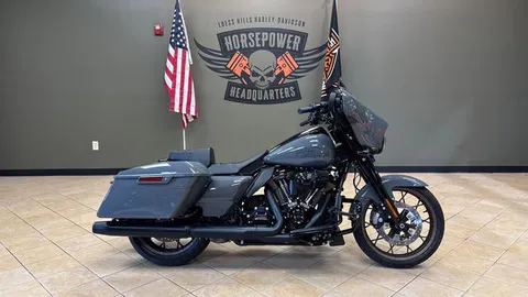 2022 Harley-Davidson Street Glide