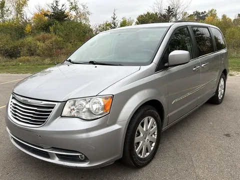 2016 Chrysler Town & Country