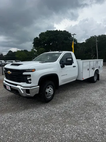 2026 Chevrolet Silverado 3500HD CC