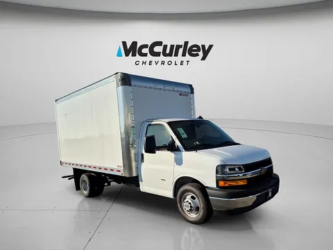 2026 Chevrolet Express Commercial Cutaway