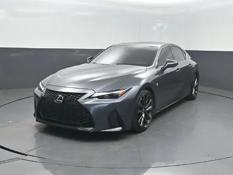 2021 Lexus IS